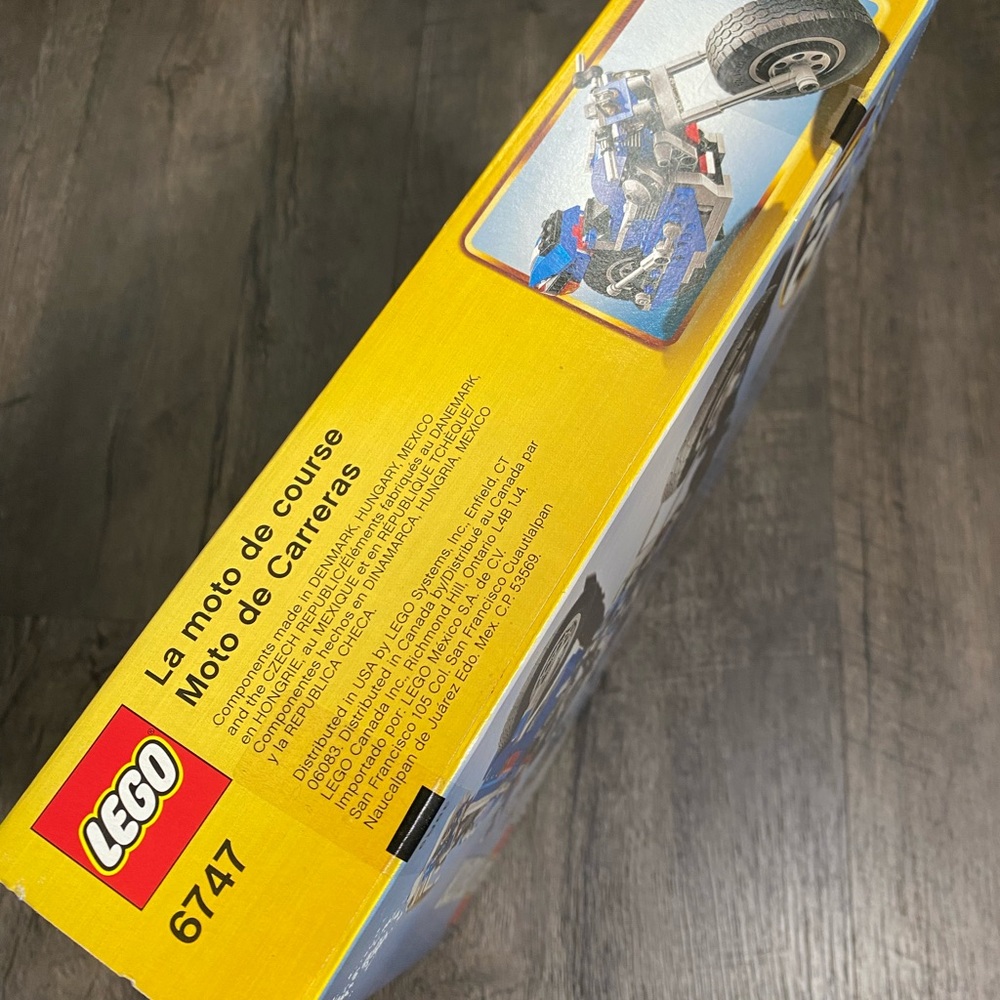 NEW | LEGO Creator 6747 Race Rider - Picture 6 of 7